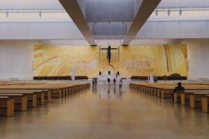 The white neo-baroque Basilica of Our Lady of the Rosary at Fátima