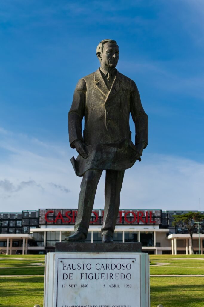 The statue of Fausto Cardoso de Figueiredo in the gardens in front of the Casino Estoril